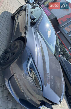 Ліфтбек Tesla Model S 2022 в 