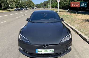Лифтбек Tesla Model S 2016 в 