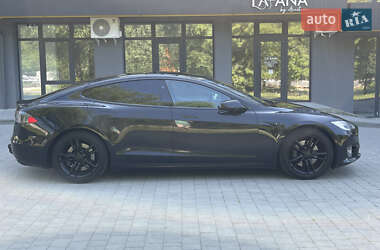 Лифтбек Tesla Model S 2019 в 