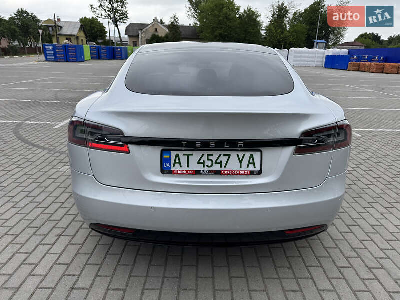 Лифтбек Tesla Model S 2017 в Коломые фото 61 Лифтбек Tesla Model S 2017 в Коломые