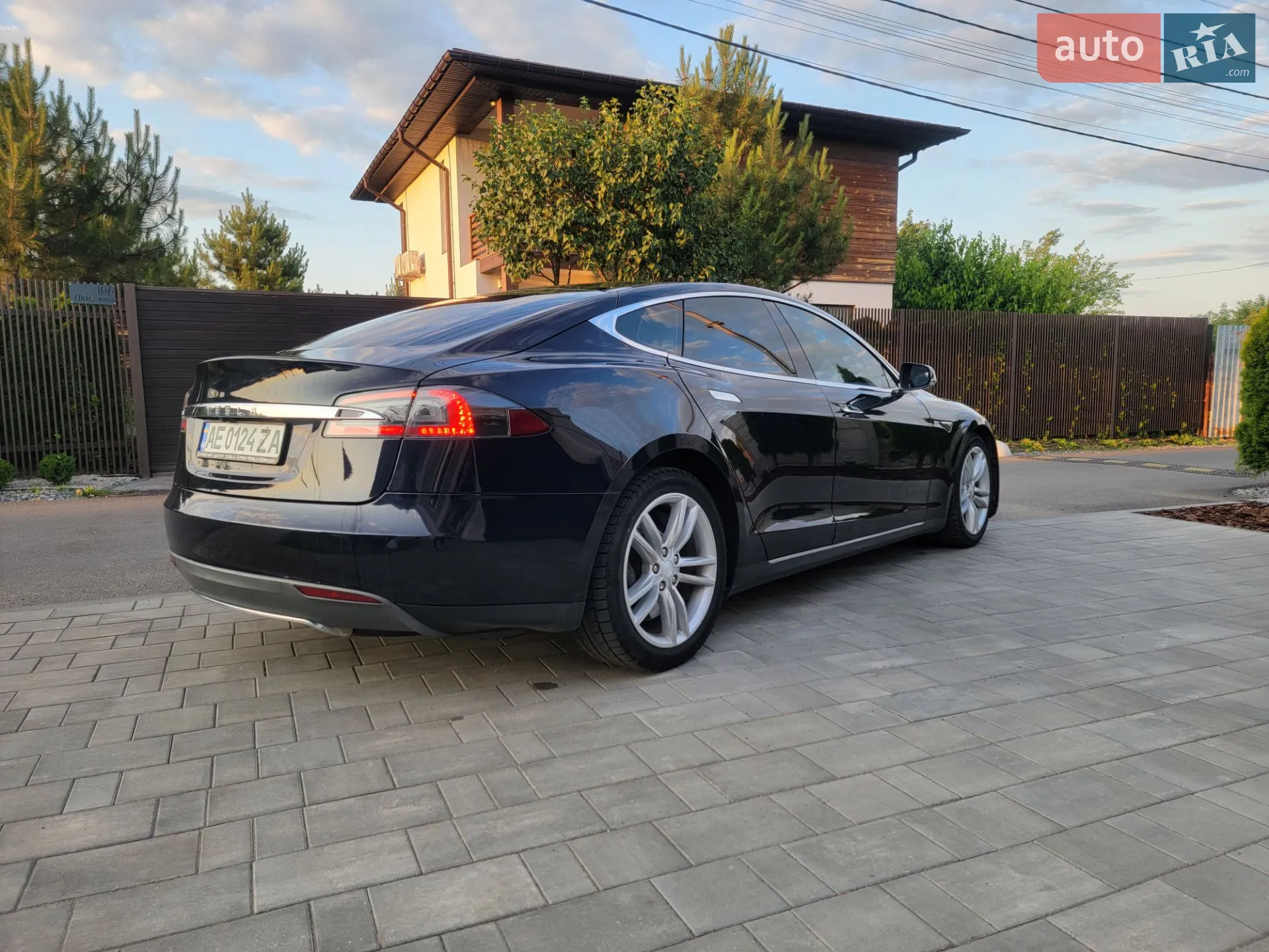 2013 Tesla Model S - мініатюра 2