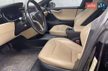 Лифтбек Tesla Model S 2016 в 