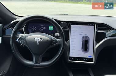 Лифтбек Tesla Model S 2018 в 