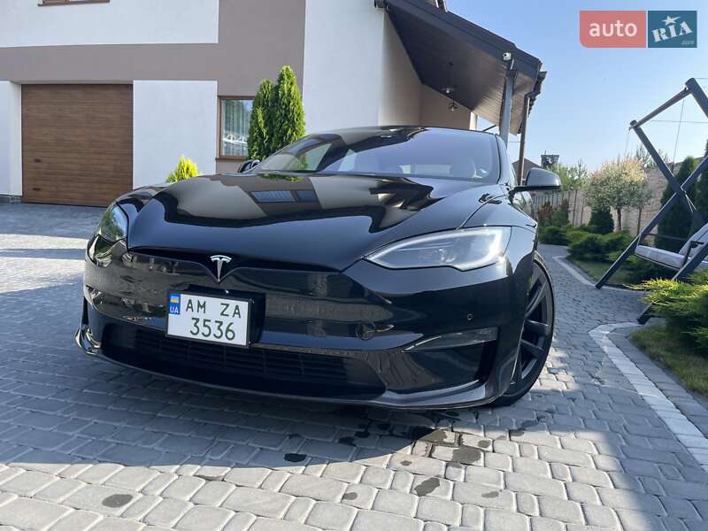 Лифтбек Tesla Model S 2022 в Житомире