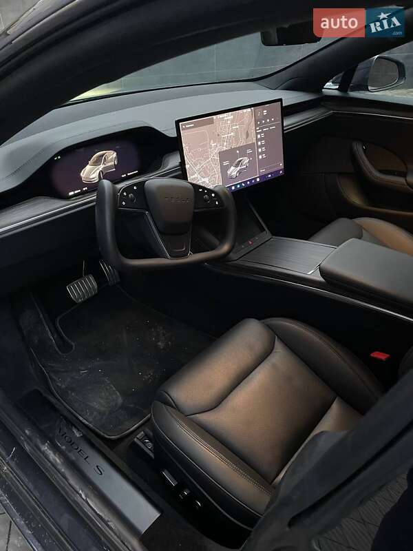 Лифтбек Tesla Model S 2022 в Ивано-Франковске