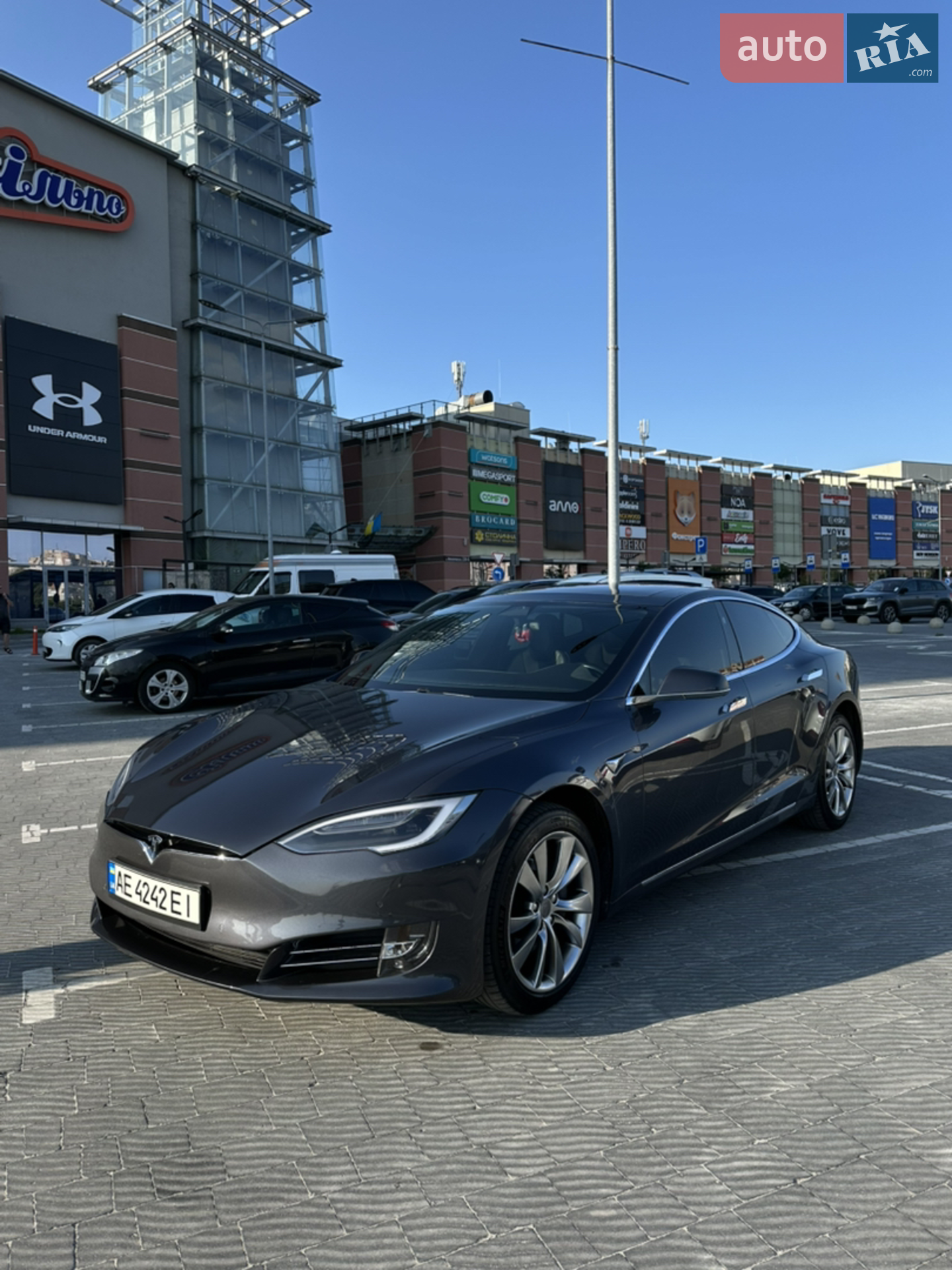 2016 Tesla Model S - мініатюра 3