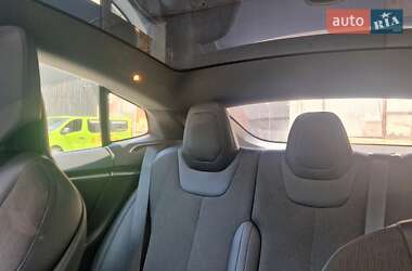 Лифтбек Tesla Model S 2017 в 