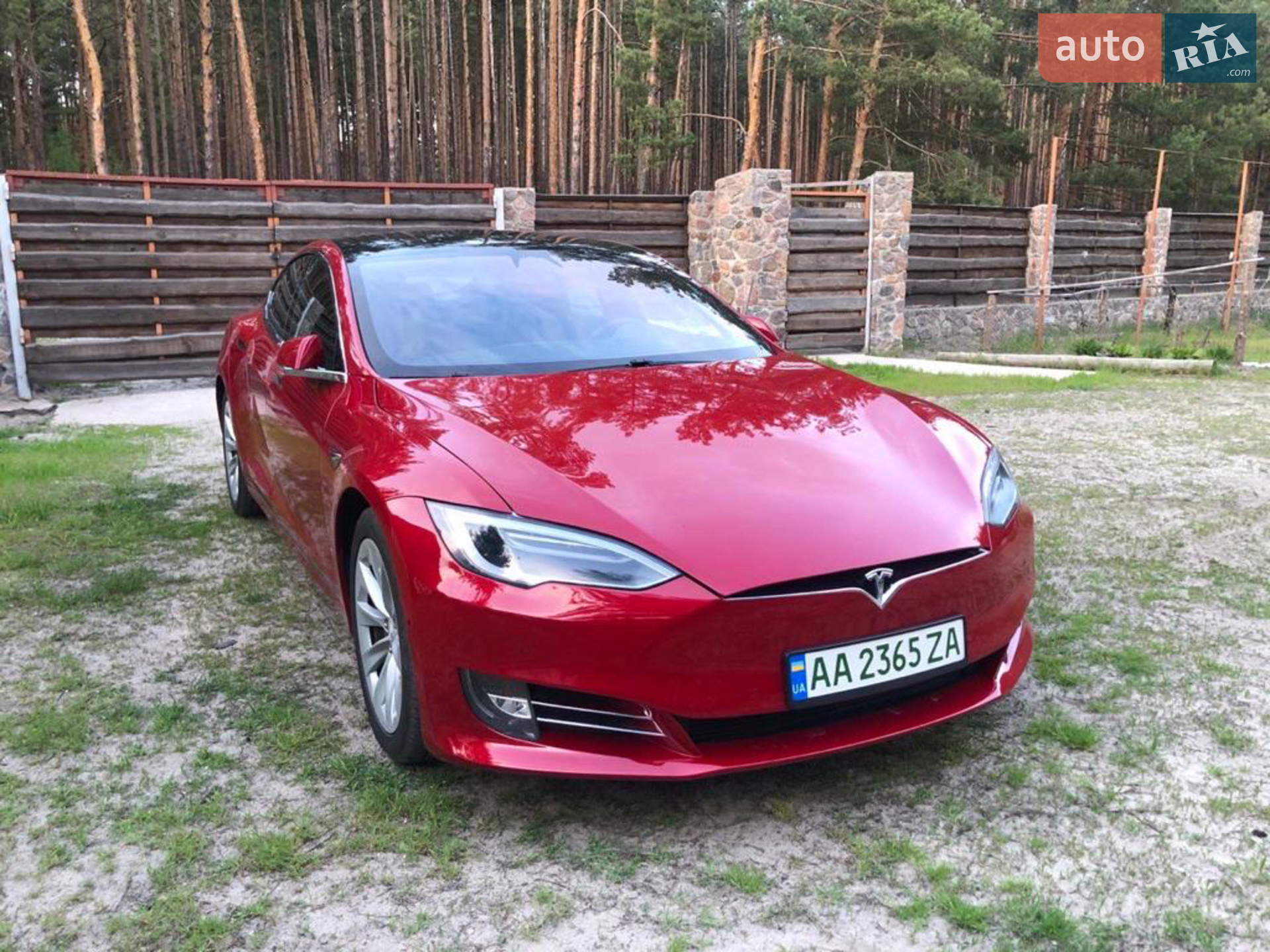 2017 Tesla Model S - фото 1