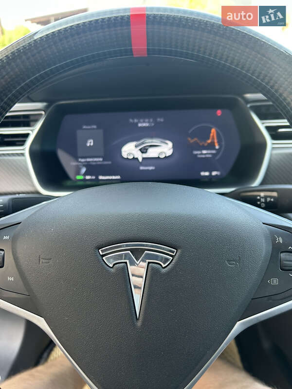 Ліфтбек Tesla Model S 2017 в Надвірній фото 10 Ліфтбек Tesla Model S 2017 в Надвірній
