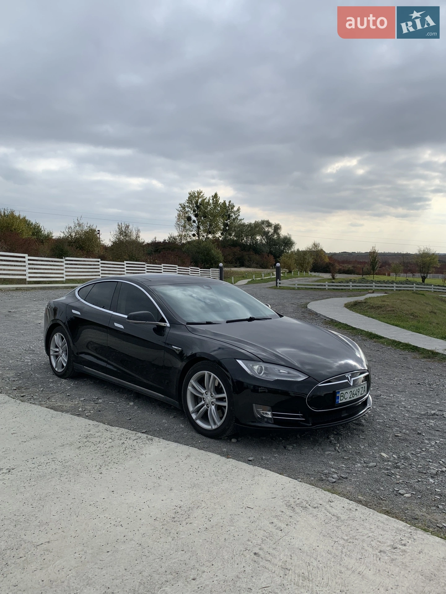 2015 Tesla Model S - фото 1