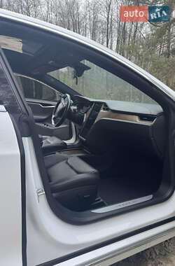 Лифтбек Tesla Model S 2020 в 