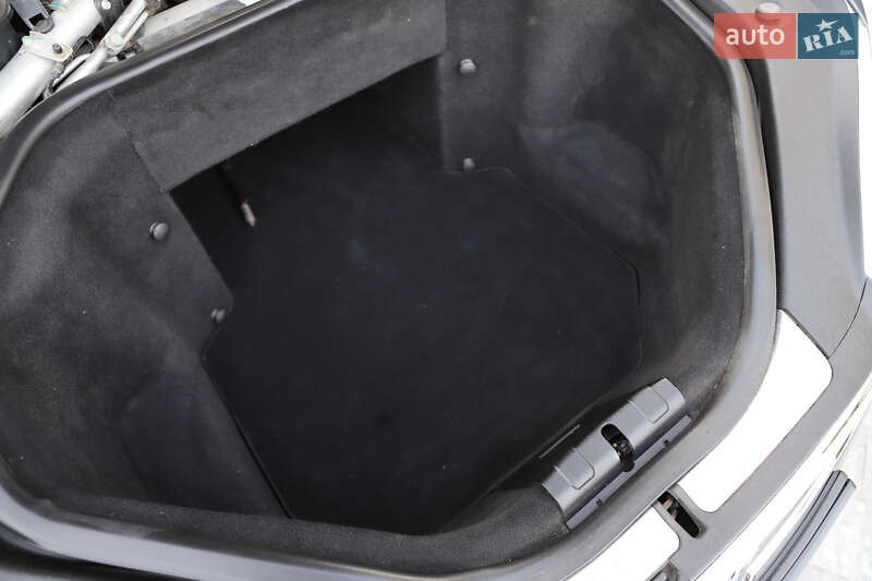 Лифтбек Tesla Model S 2014 в Дрогобыче