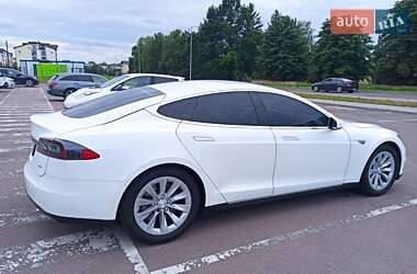 Лифтбек Tesla Model S 2013 в 
