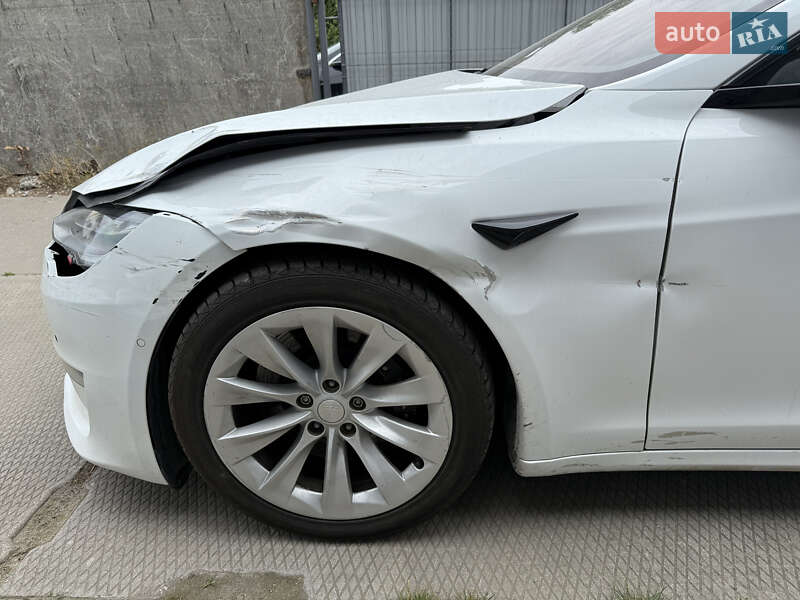 Лифтбек Tesla Model S 2021 в Владимире фото 6 Лифтбек Tesla Model S 2021 в Владимире
