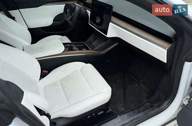 Лифтбек Tesla Model S 2021 в 