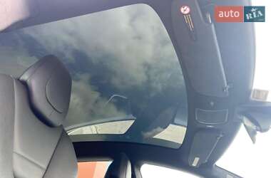 Ліфтбек Tesla Model S 2018 в Києві