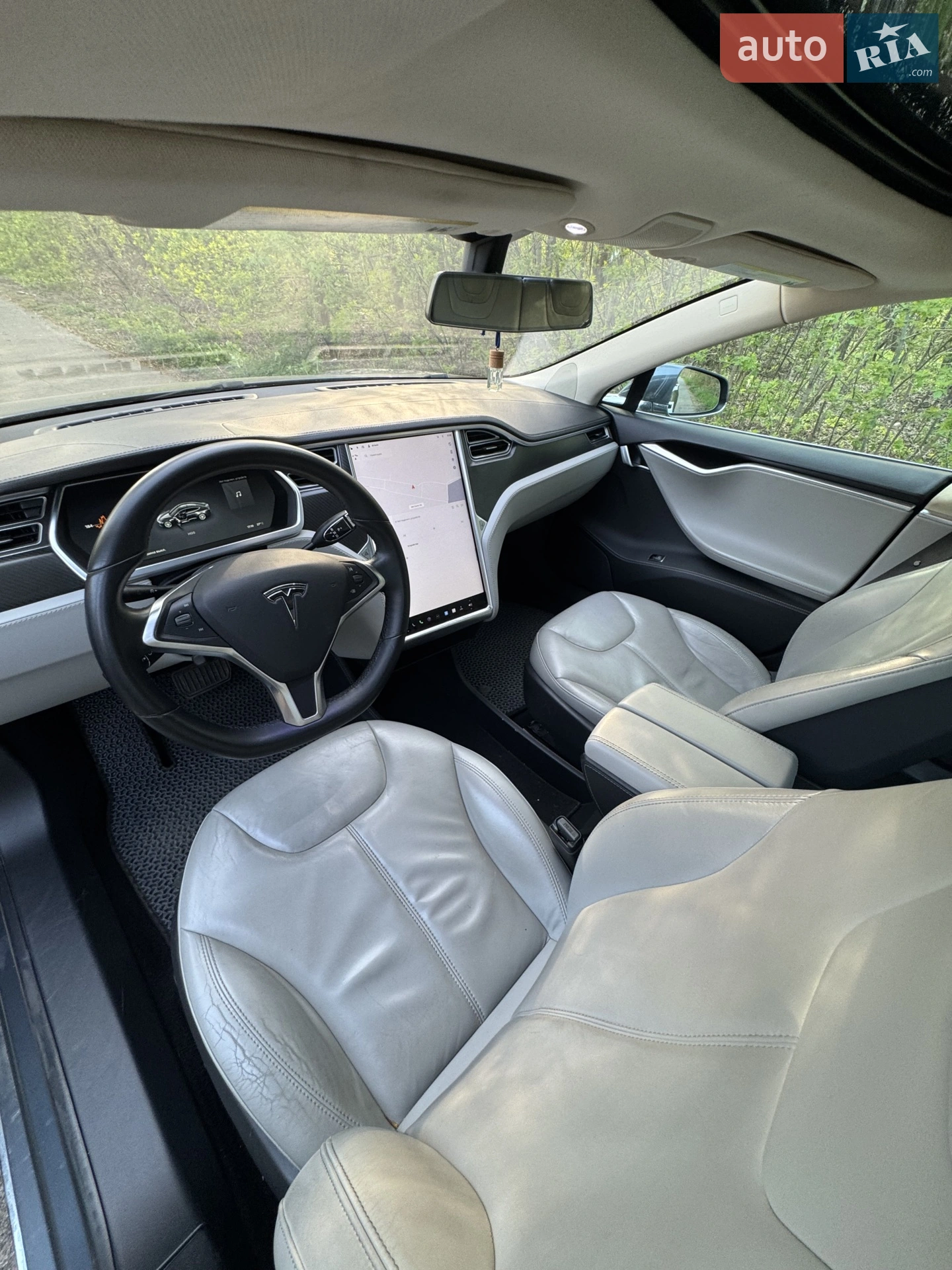 2014 Tesla Model S - мініатюра 9