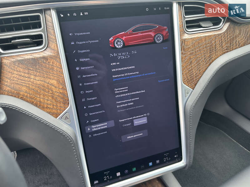 Ліфтбек Tesla Model S 2018 в Києві