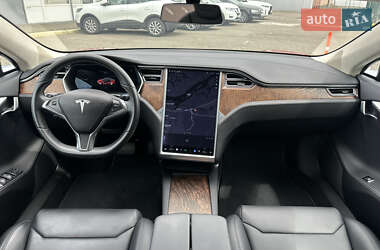 Лифтбек Tesla Model S 2018 в 