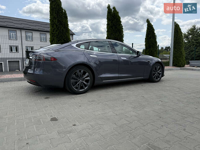 Ліфтбек Tesla Model S 2020 в Вінниці фото 11 Ліфтбек Tesla Model S 2020 в Вінниці