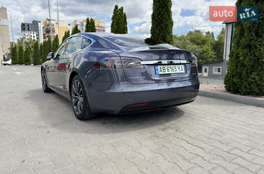 Ліфтбек Tesla Model S 2020 в 