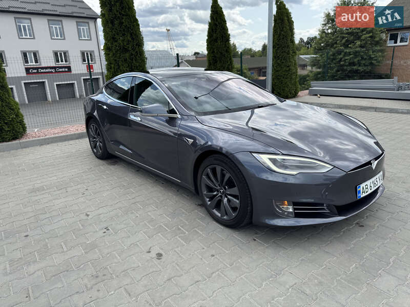 Ліфтбек Tesla Model S 2020 в Вінниці фото 2 Ліфтбек Tesla Model S 2020 в Вінниці