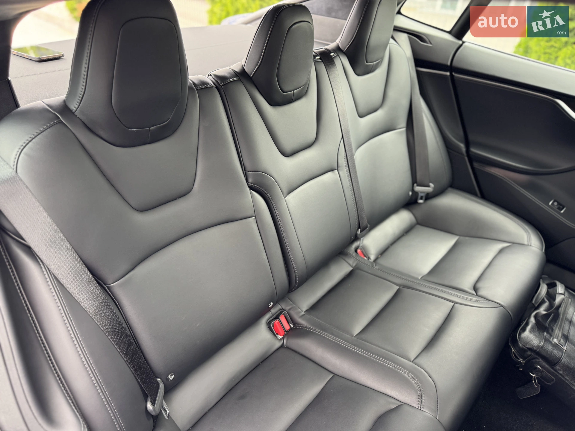 2020 Tesla Model S - мініатюра 27