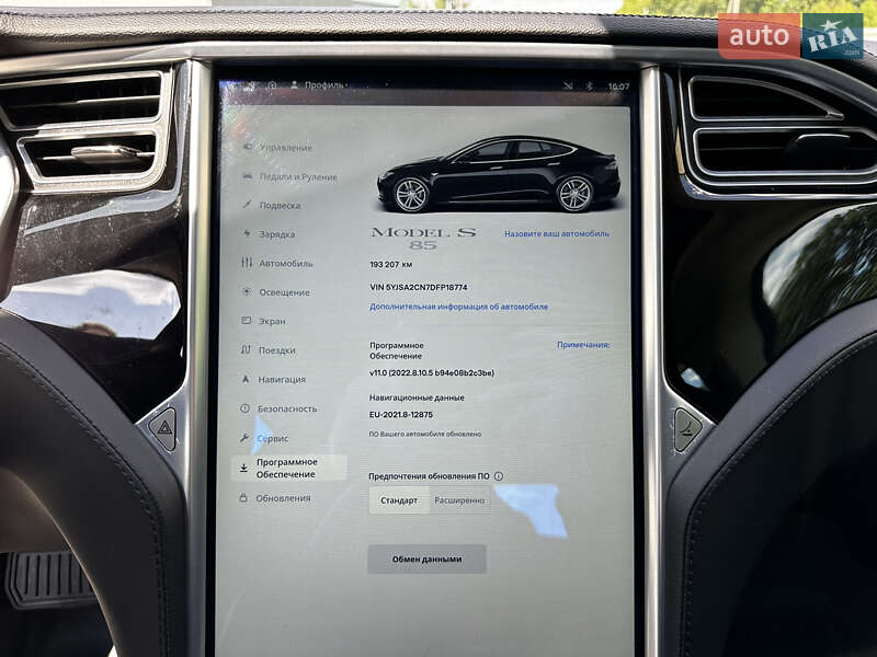 Лифтбек Tesla Model S 2013 в Луцке