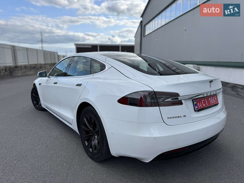 Лифтбек Tesla Model S 2017 в Виннице фото 11 Лифтбек Tesla Model S 2017 в Виннице