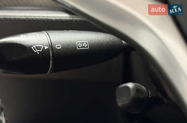 Лифтбек Tesla Model S 2014 в 