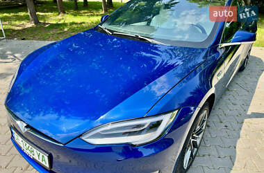 Tesla Model S 2018