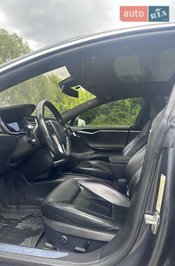 Лифтбек Tesla Model S 2016 в 