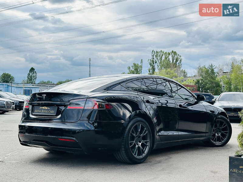 Лифтбек Tesla Model S 2022 в Харькове