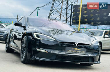 Лифтбек Tesla Model S 2022 в 