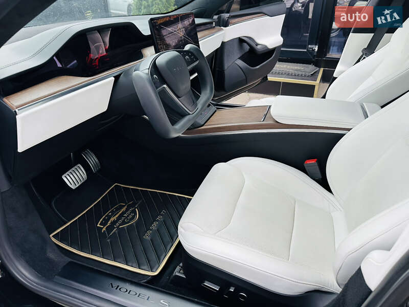 Лифтбек Tesla Model S 2022 в Харькове