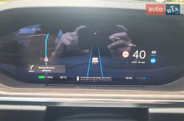 Лифтбек Tesla Model S 2022 в 