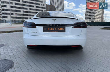 Лифтбек Tesla Model S 2019 в 