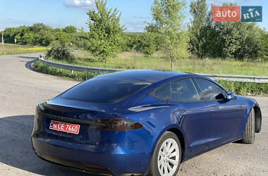 Лифтбек Tesla Model S 2016 в 