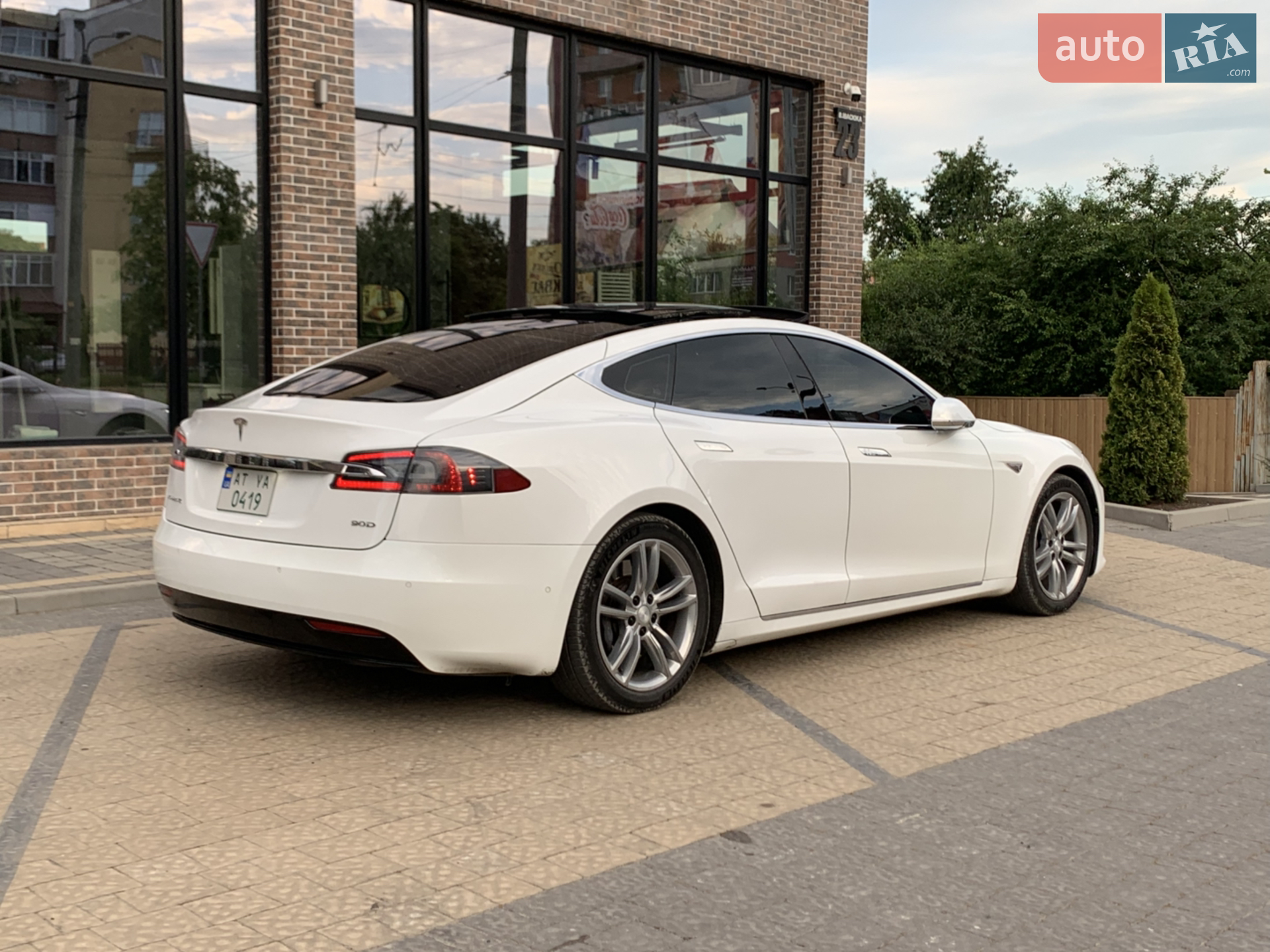 2016 Tesla Model S - мініатюра 5
