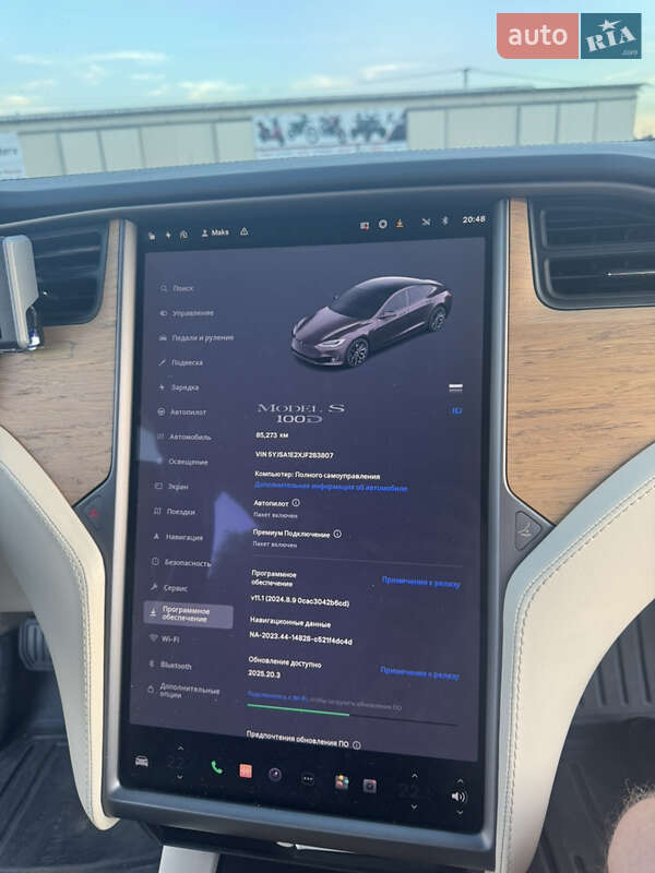 Лифтбек Tesla Model S 2018 в Черновцах