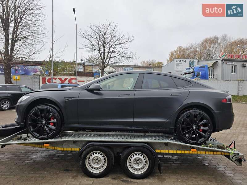 Лифтбек Tesla Model S 2014 в Старичах