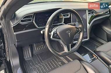 Лифтбек Tesla Model S 2018 в 