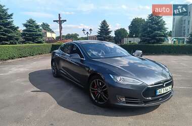 Tesla Model S 2015 Tesla Model S 2015