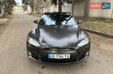 Ліфтбек Tesla Model S 2014 в 