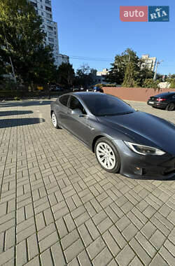Tesla Model S 2017