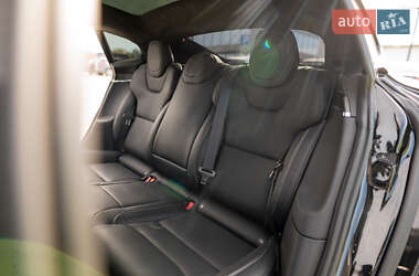 Лифтбек Tesla Model S 2022 в 