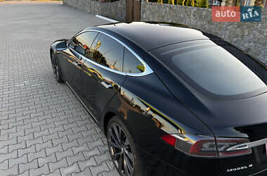 Лифтбек Tesla Model S 2018 в 