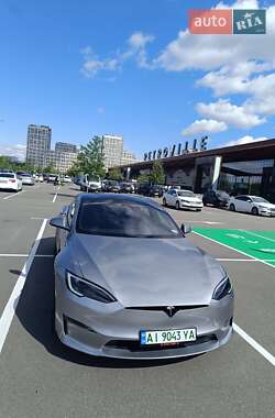 Лифтбек Tesla Model S 2024 в 