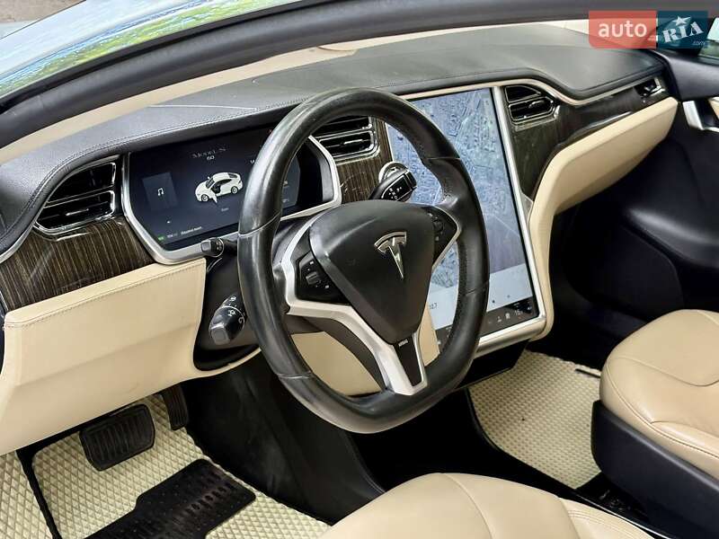 Лифтбек Tesla Model S 2013 в Одессе