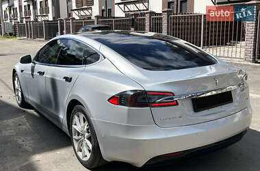 Лифтбек Tesla Model S 2018 в 